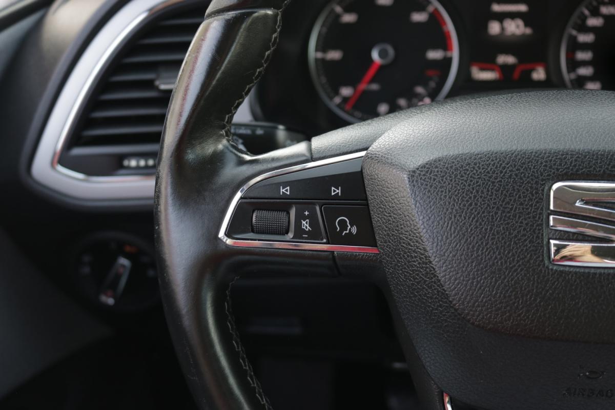 seat-leon-2019-diesel-1600cc