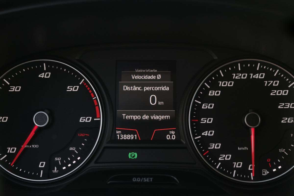 seat-leon-2019-diesel-1600cc