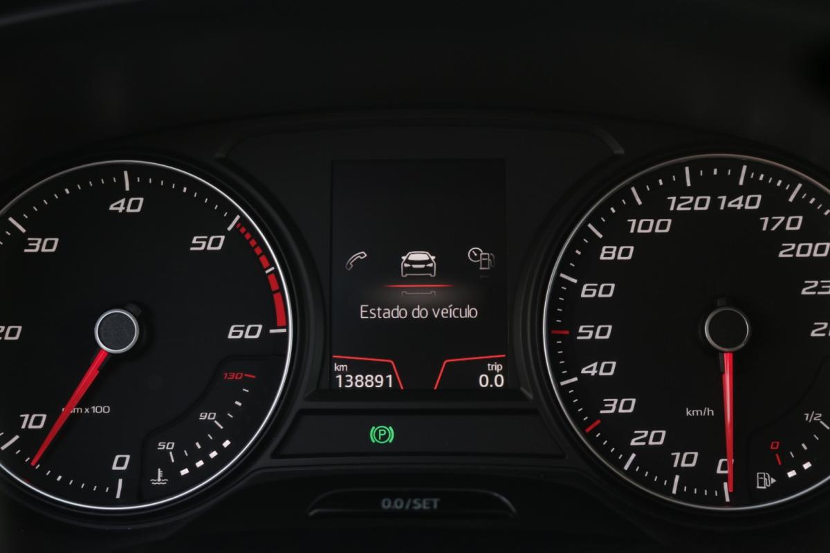 seat-leon-2019-diesel-1600cc