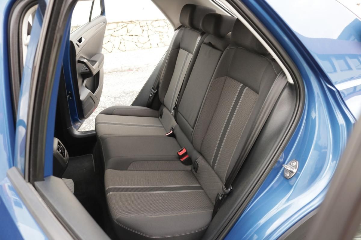 volkswagen-t-roc-2019-diesel-1600cc