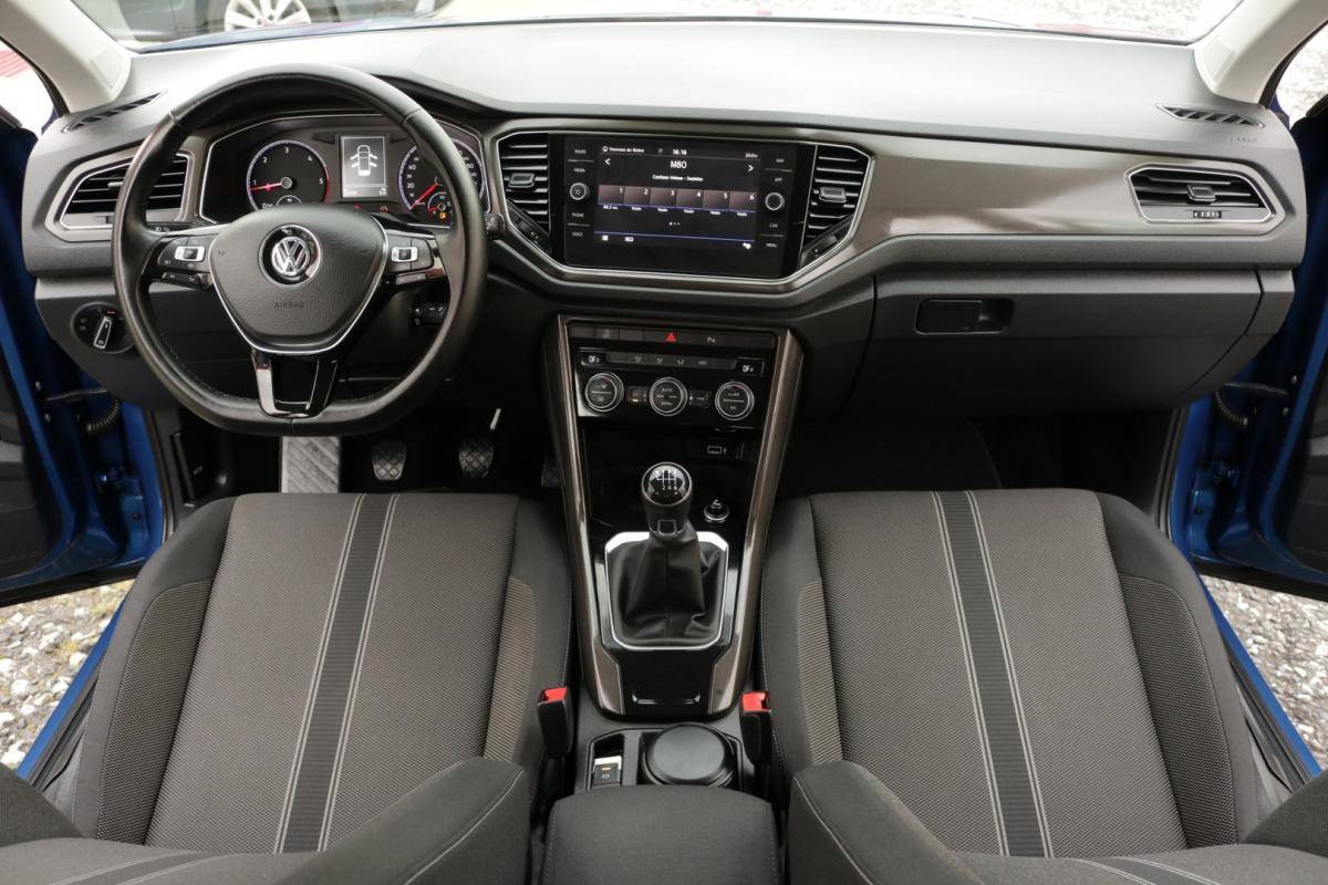 volkswagen-t-roc-2019-diesel-1600cc