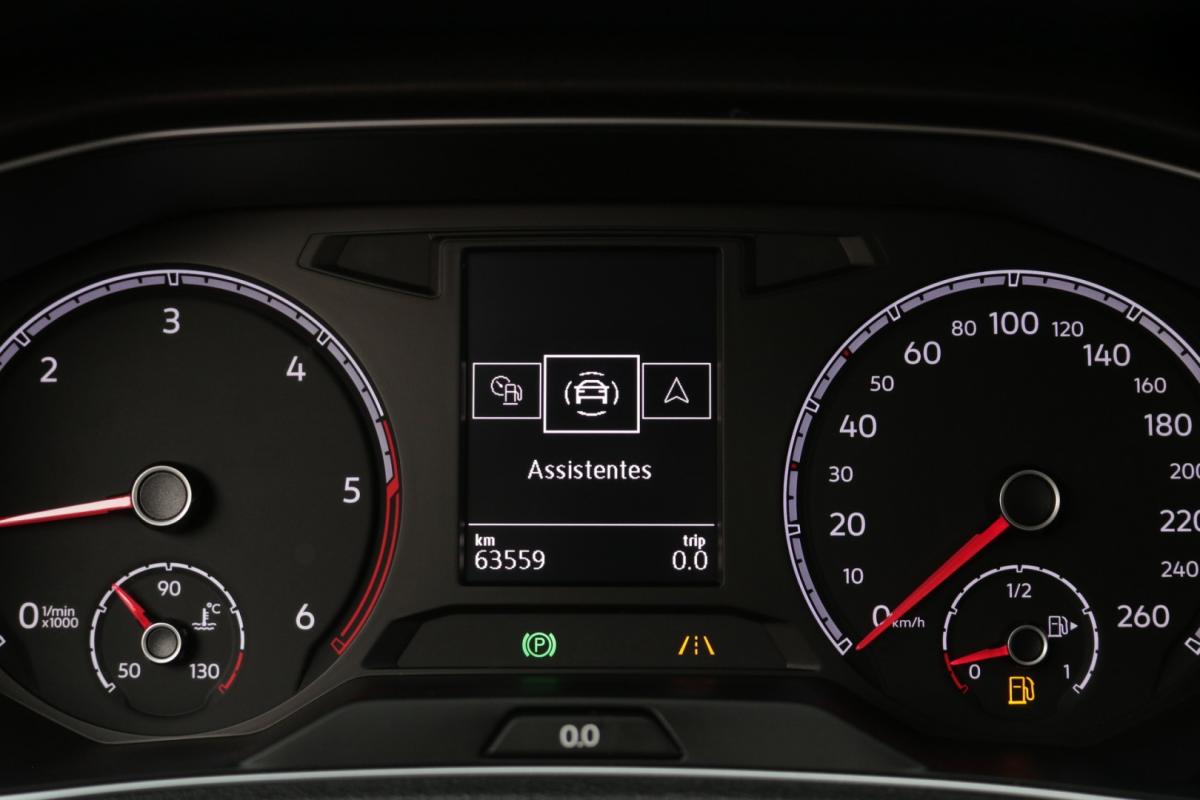 volkswagen-t-roc-2019-diesel-1600cc