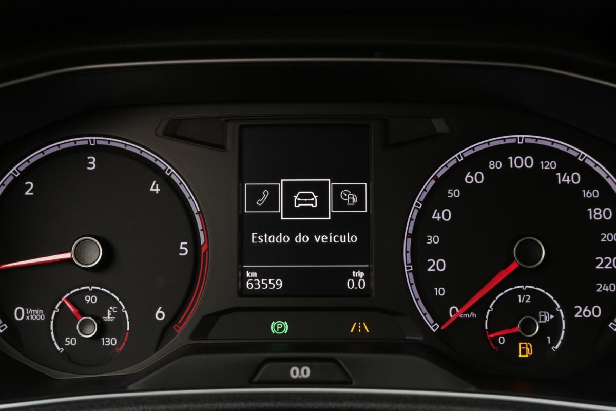 volkswagen-t-roc-2019-diesel-1600cc