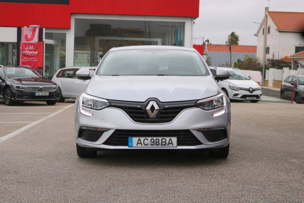 renault-megane-2020-diesel-1500cc