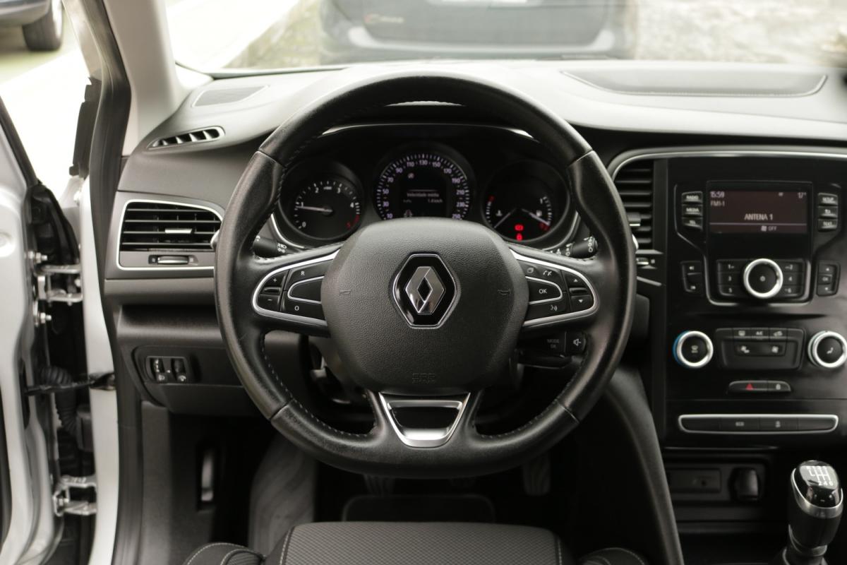 renault-megane-2020-diesel-1500cc