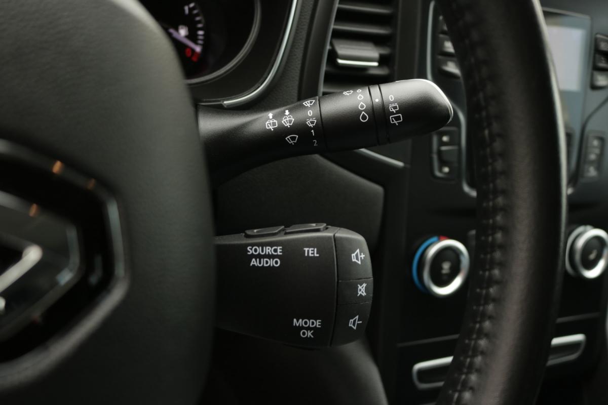 renault-megane-2020-diesel-1500cc