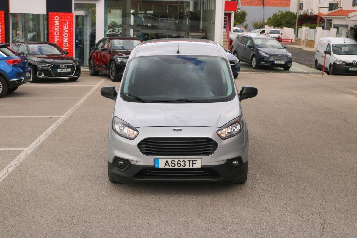 ford-transit-2022-diesel-1500cc