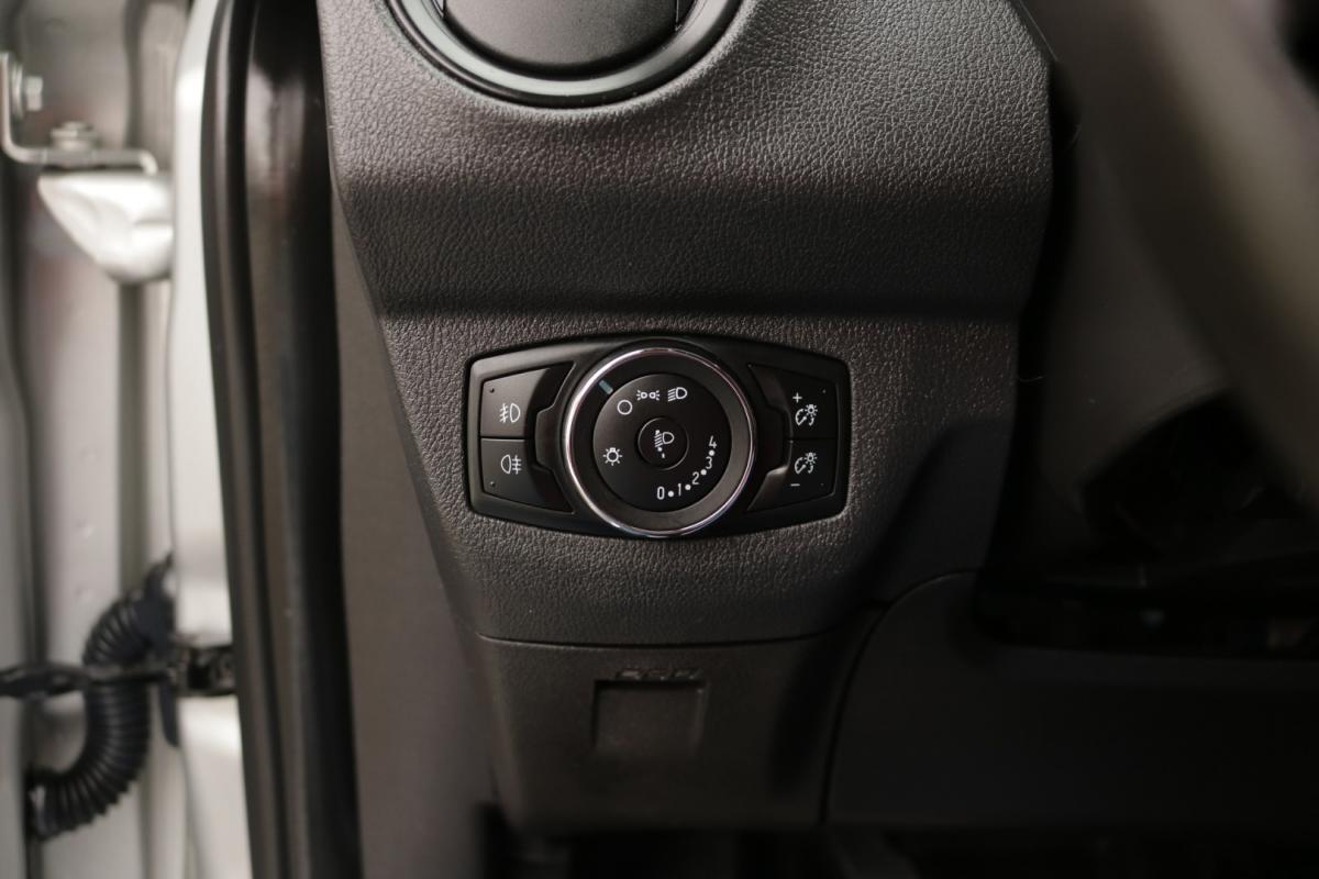 ford-transit-2022-diesel-1500cc