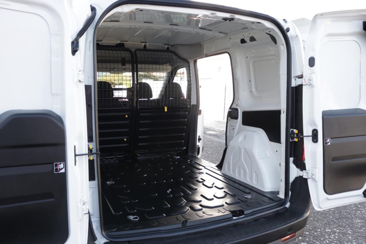 fiat-doblo-2023-diesel-1600cc