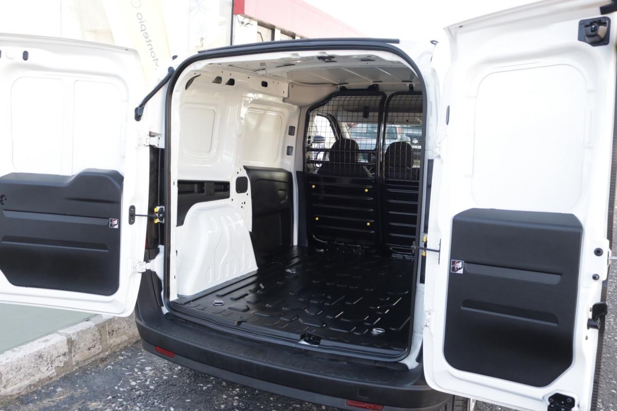 fiat-doblo-2023-diesel-1600cc