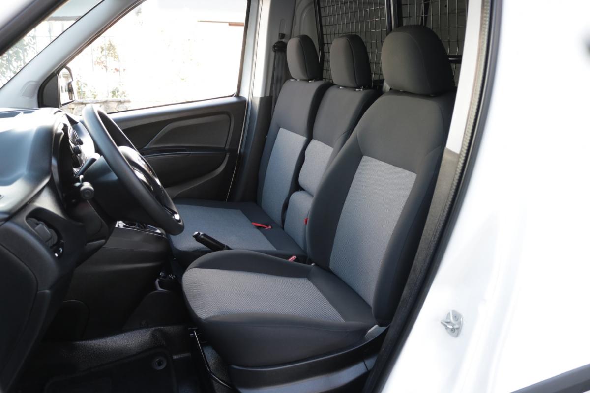 fiat-doblo-2023-diesel-1600cc
