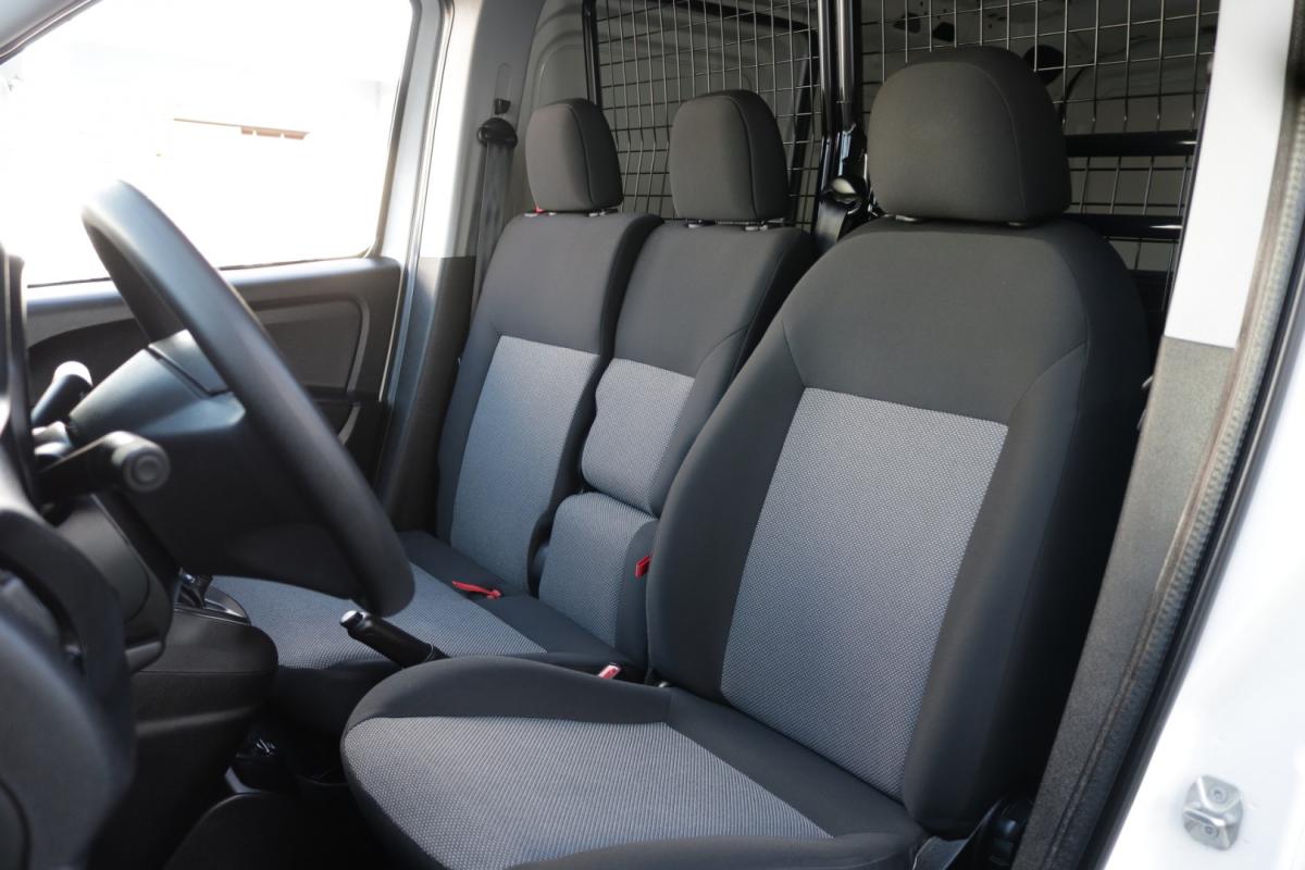 fiat-doblo-2023-diesel-1600cc
