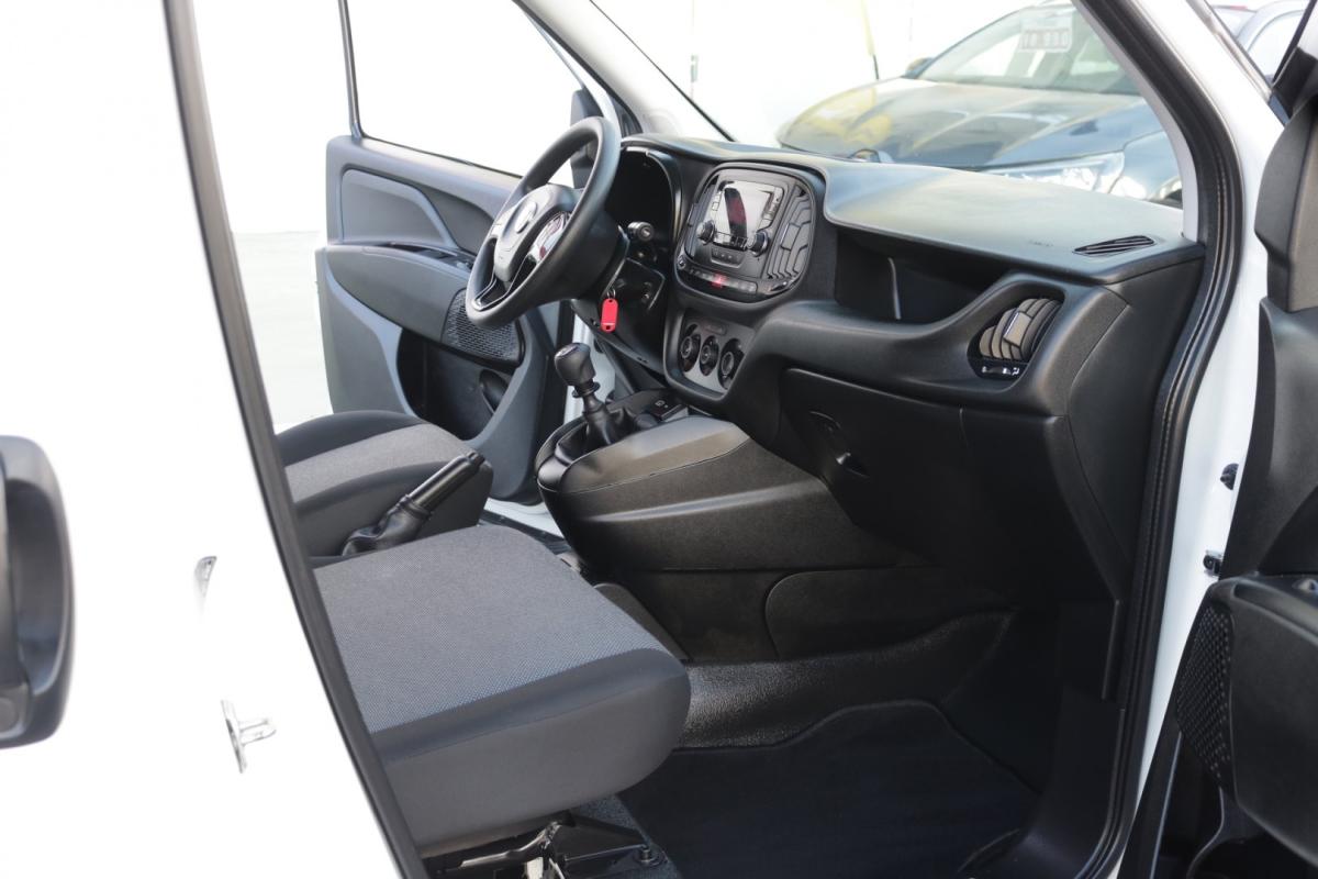 fiat-doblo-2023-diesel-1600cc