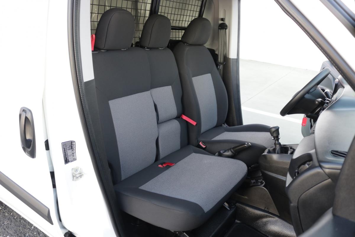 fiat-doblo-2023-diesel-1600cc