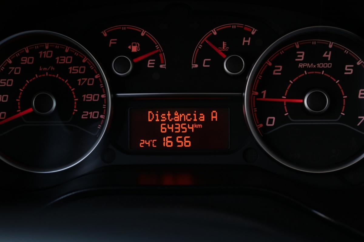 fiat-doblo-2023-diesel-1600cc