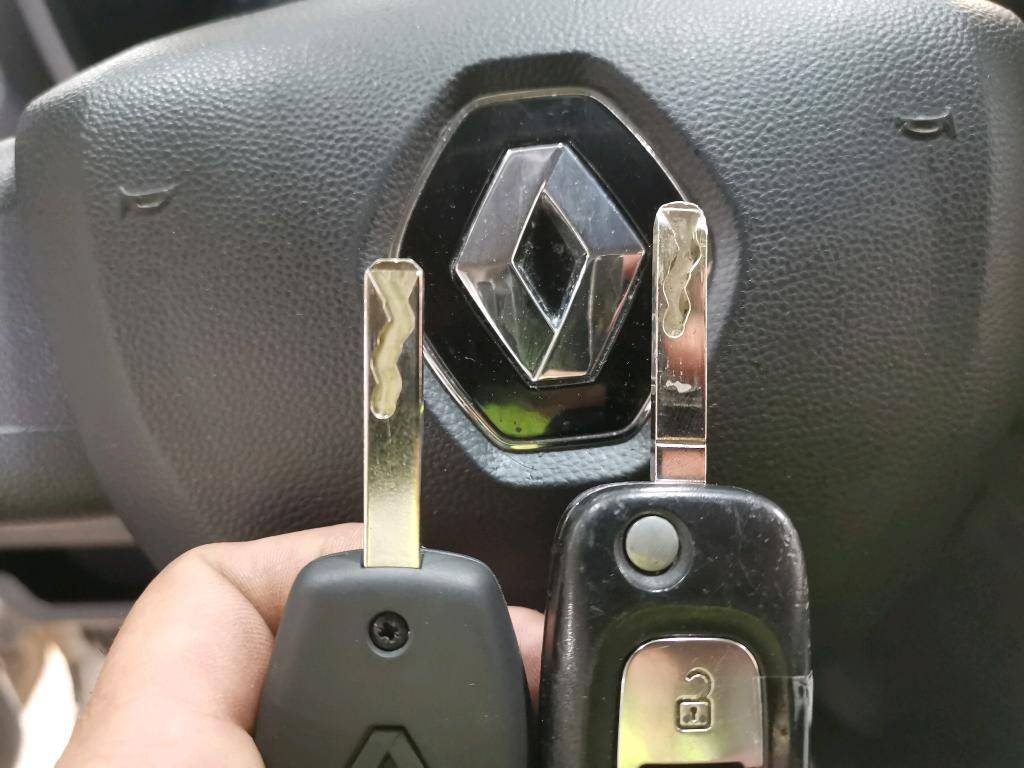 renault-master-2021-diesel-2300cc
