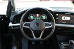 volkswagen-golf-2021-diesel-2000cc