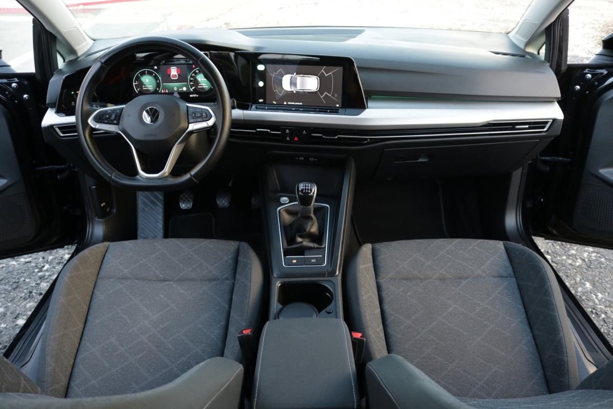 volkswagen-golf-2021-diesel-2000cc