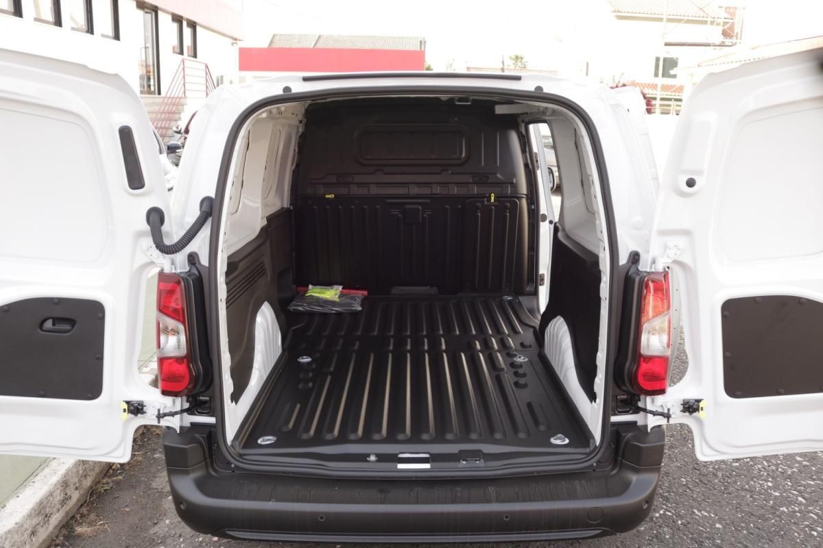 opel-combo-2026-diesel-14990cc