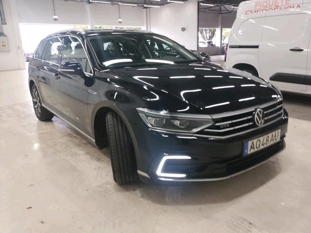 volkswagen-passat-variant-2022-hibrido-1400cc