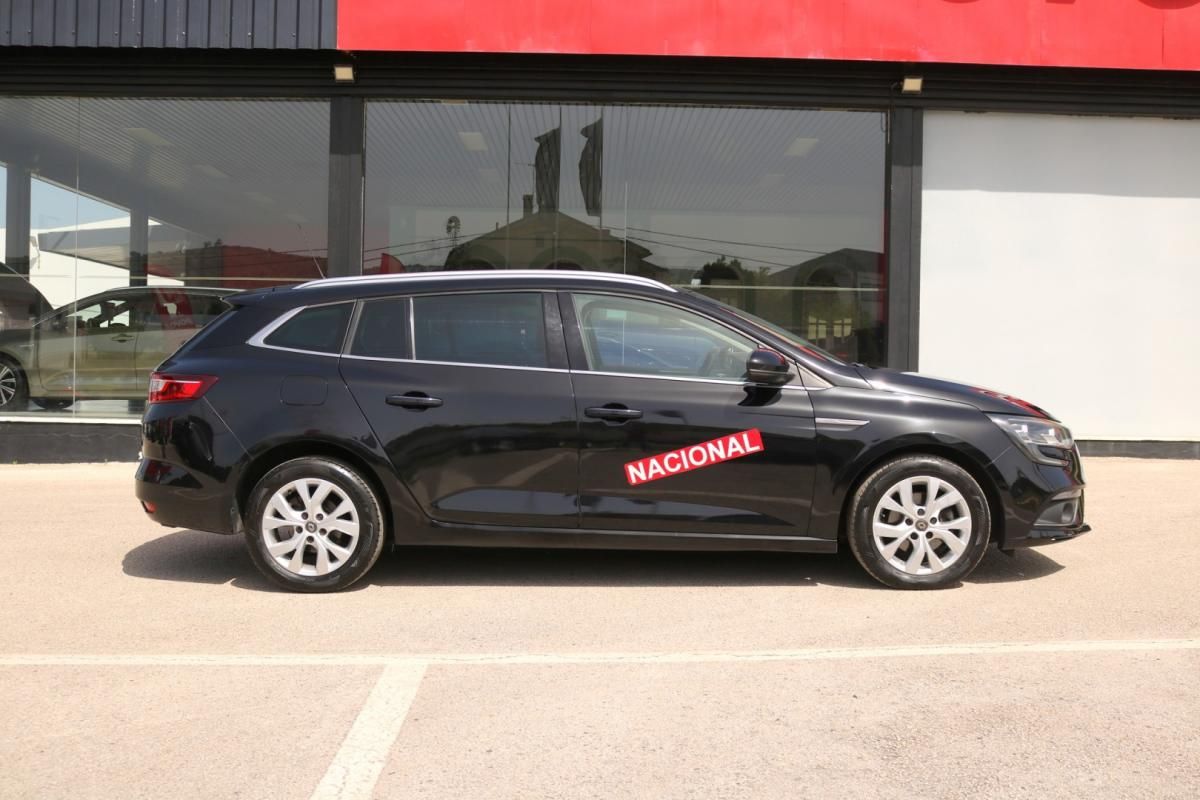 renault-megane-sport-tourer-2020-diesel-1500cc