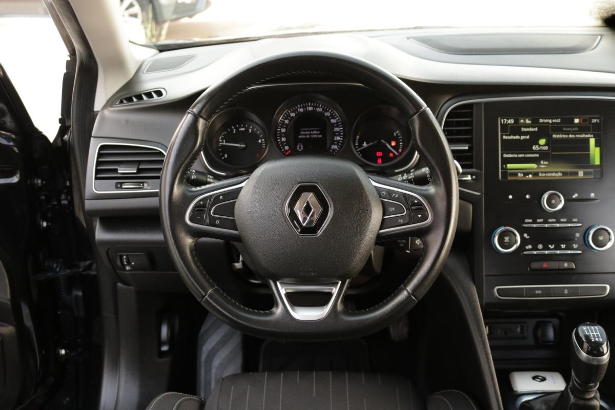 renault-megane-sport-tourer-2020-diesel-1500cc