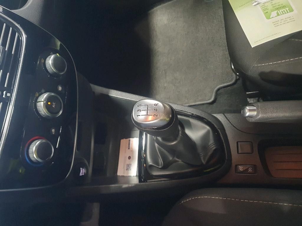 renault-clio-sport-tourer-2019-diesel-1500cc