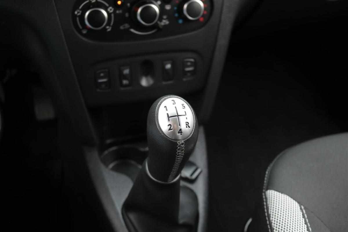 dacia-logan-mcv-2020-diesel-1500cc