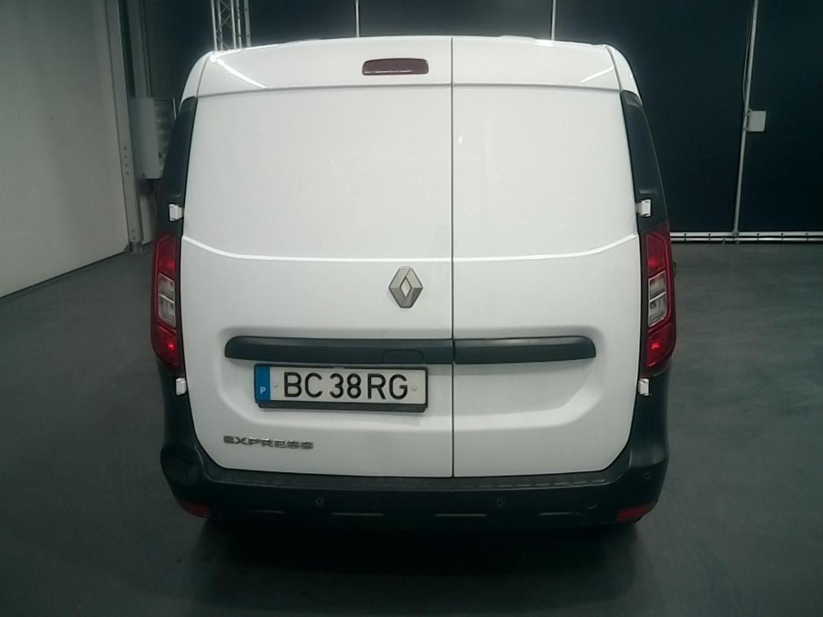 renault-kangoo-2023-diesel-1500cc