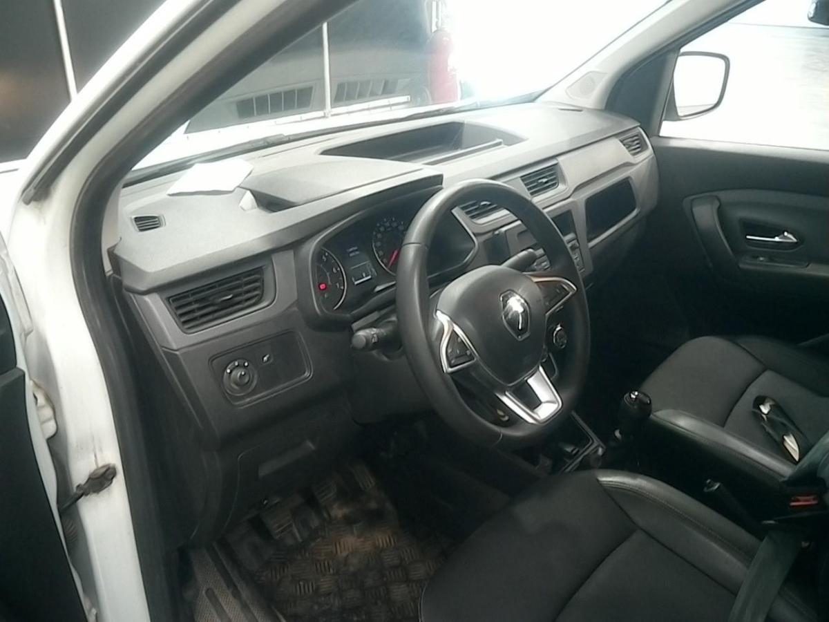renault-kangoo-2023-diesel-1500cc