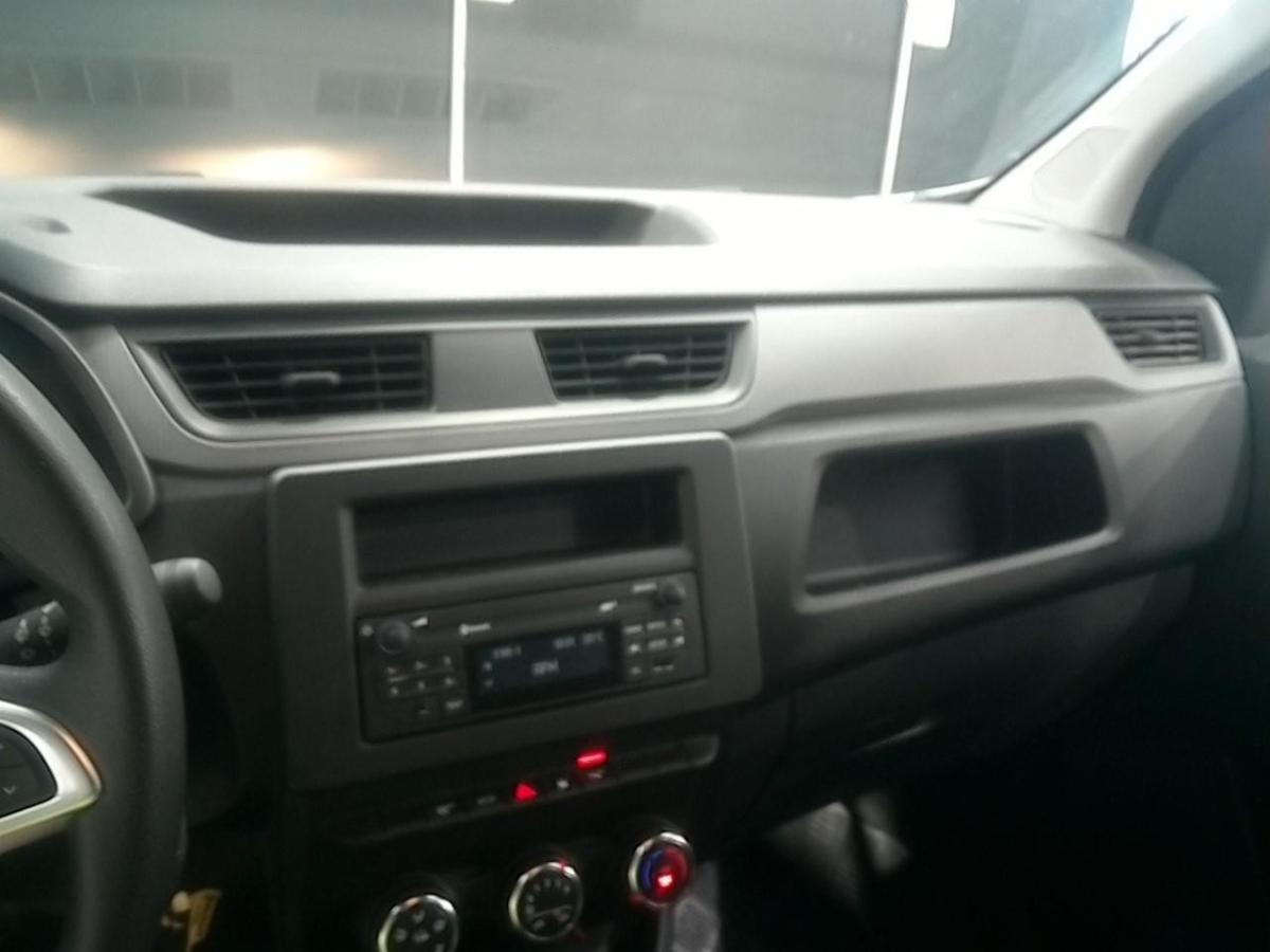 renault-kangoo-2023-diesel-1500cc
