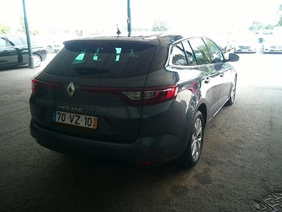 renault-megane-sport-tourer-2019-diesel-1500cc