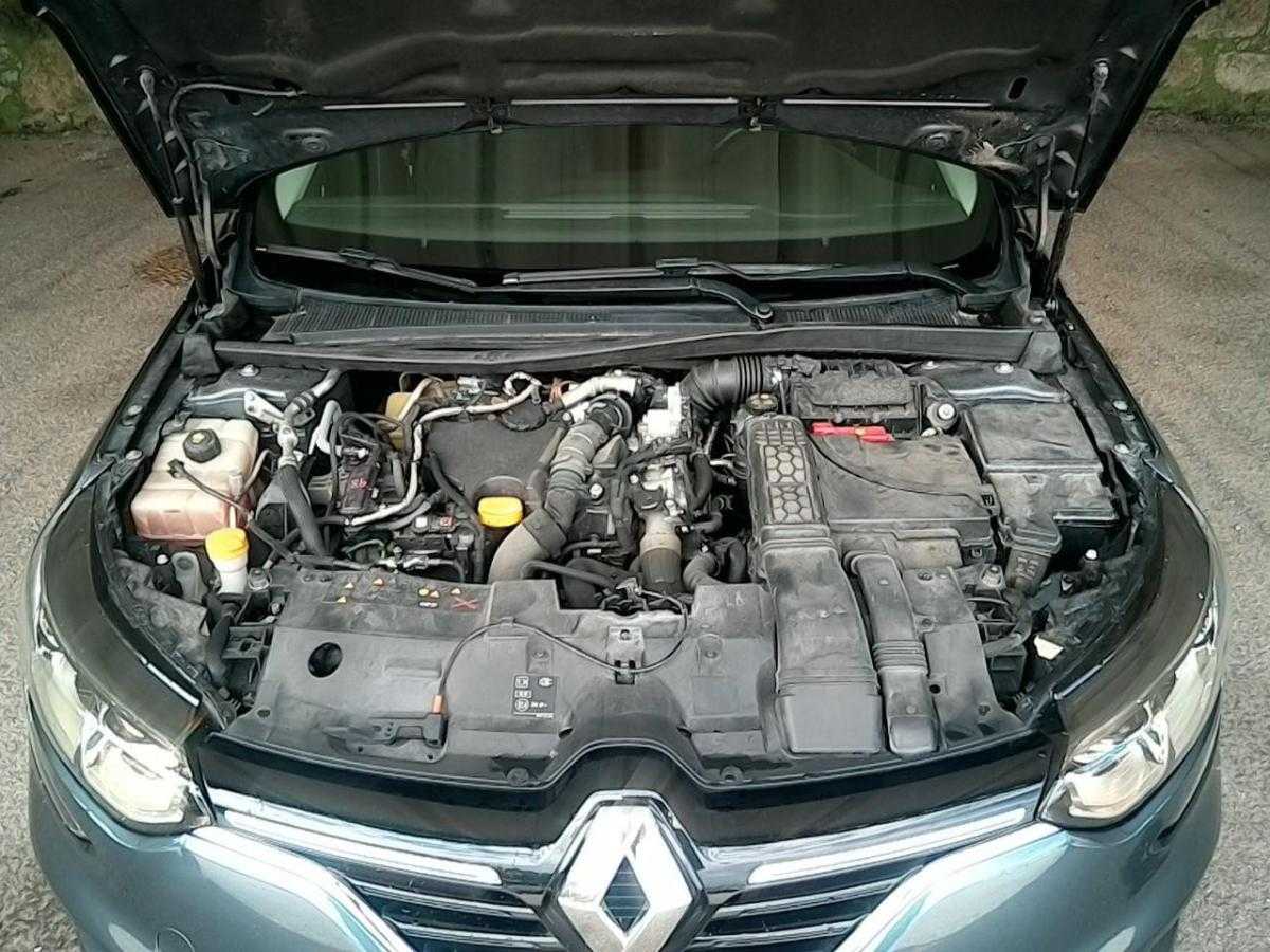 renault-megane-sport-tourer-2019-diesel-1500cc