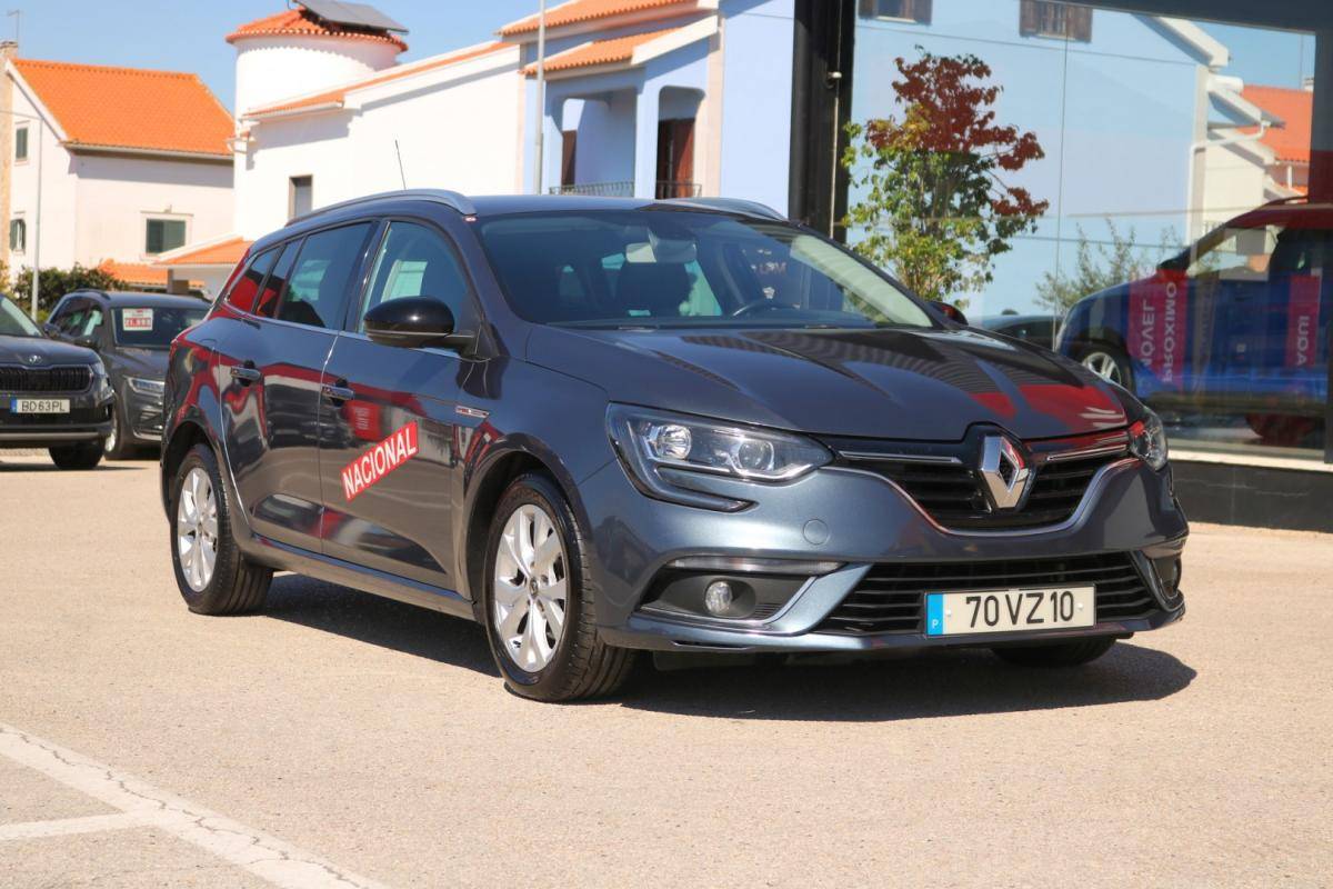 renault-megane-sport-tourer-2019-diesel-1500cc