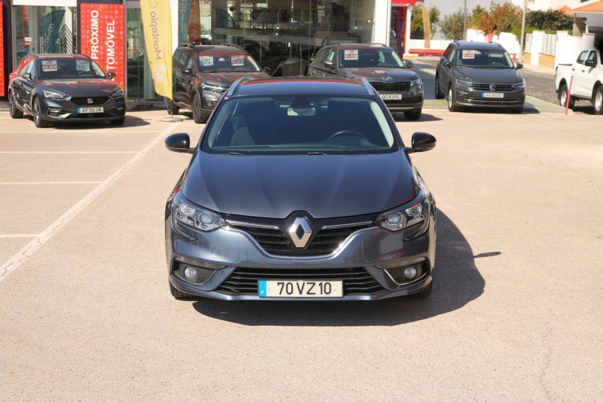renault-megane-sport-tourer-2019-diesel-1500cc