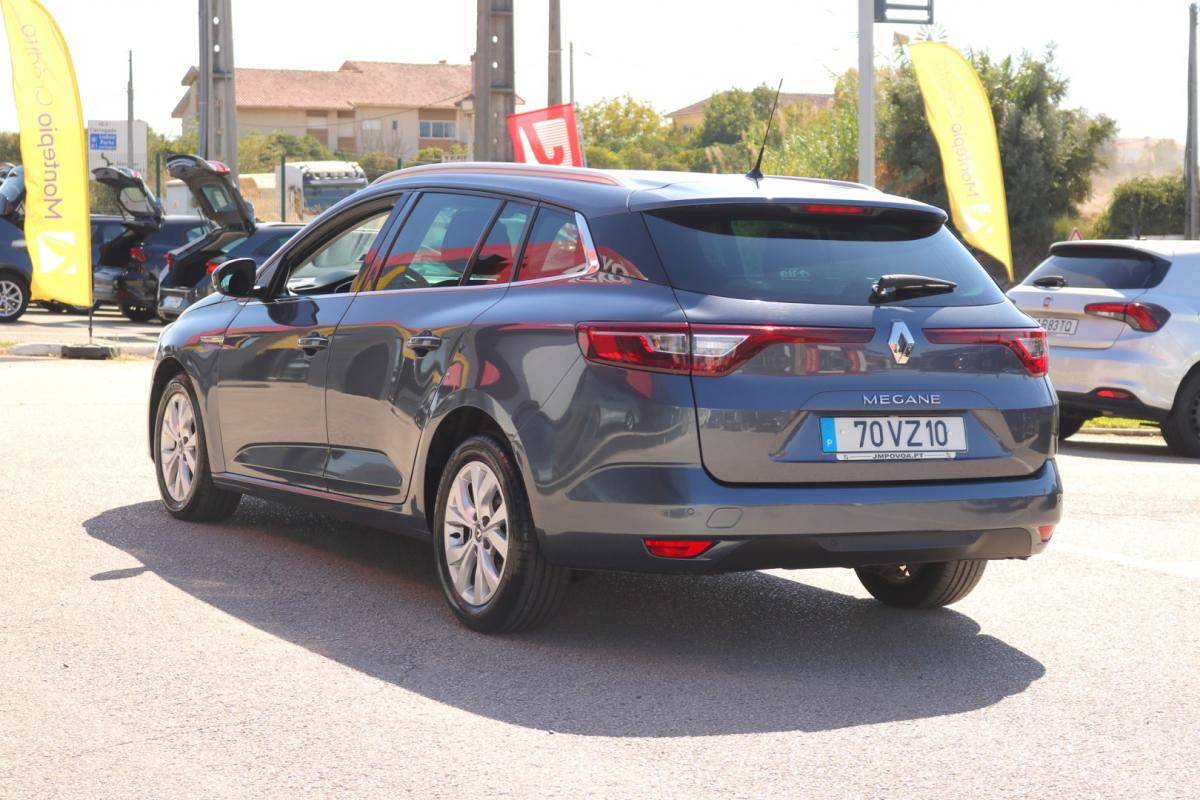 renault-megane-sport-tourer-2019-diesel-1500cc