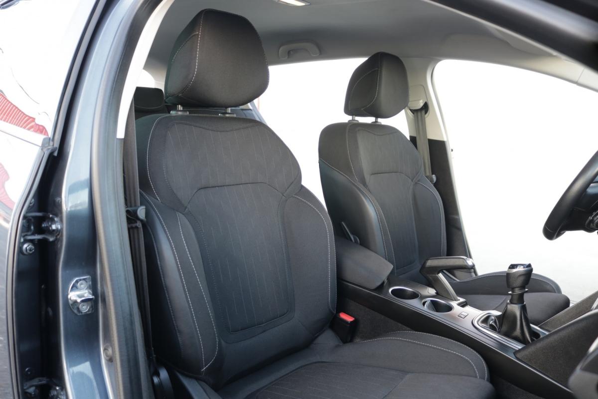 renault-megane-sport-tourer-2019-diesel-1500cc