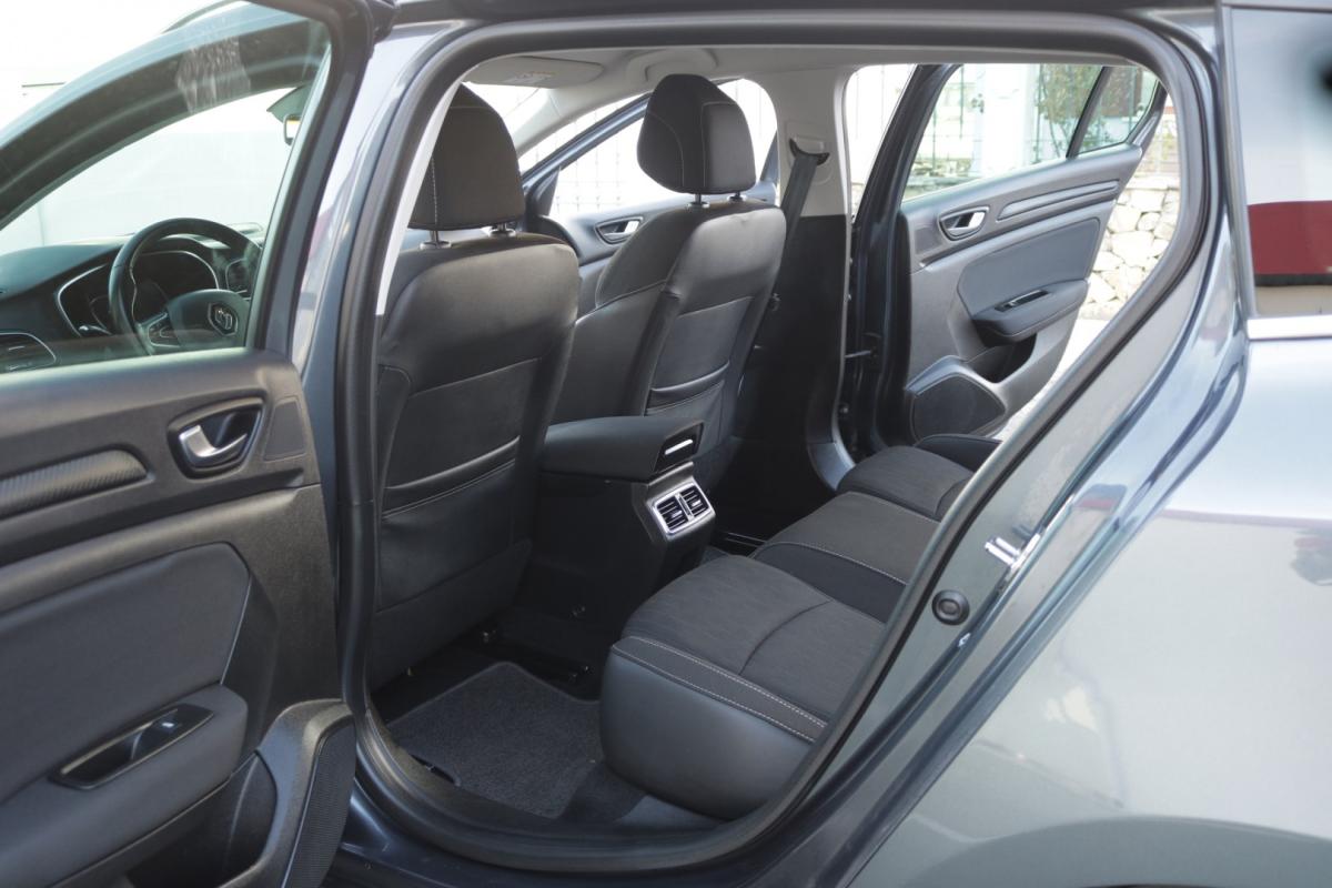 renault-megane-sport-tourer-2019-diesel-1500cc