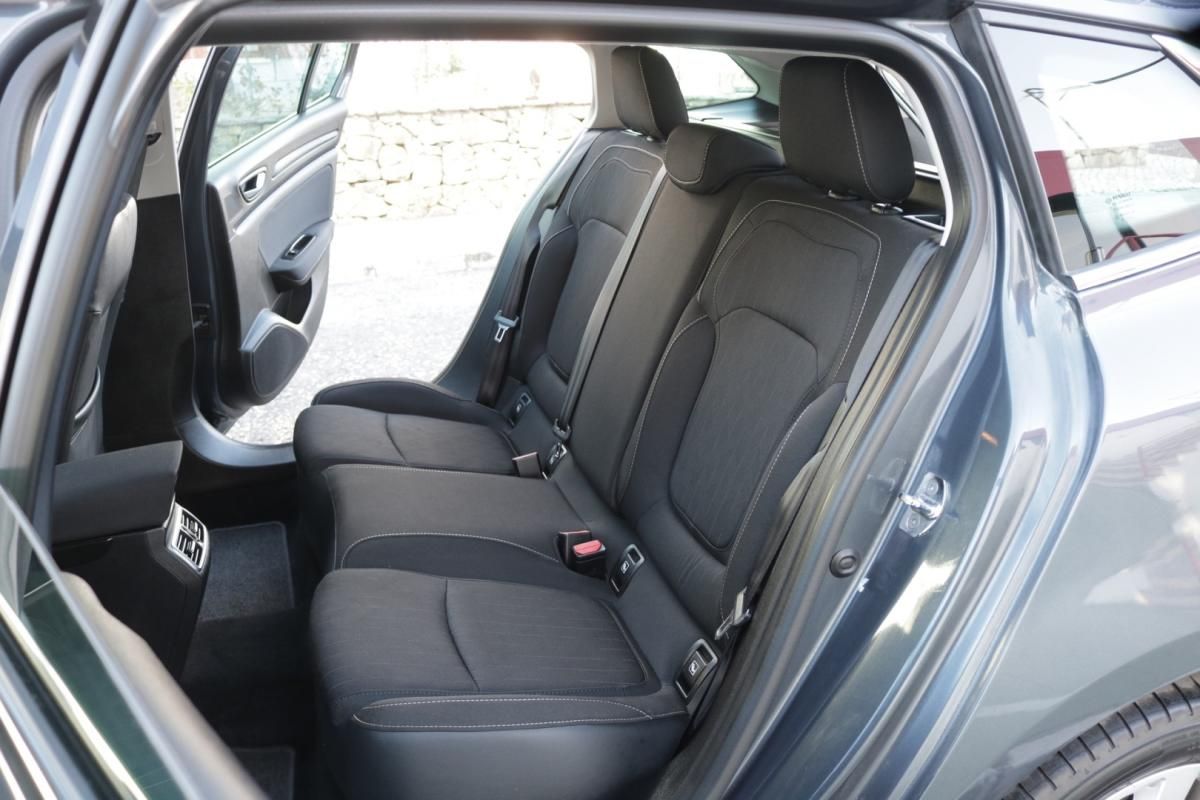 renault-megane-sport-tourer-2019-diesel-1500cc
