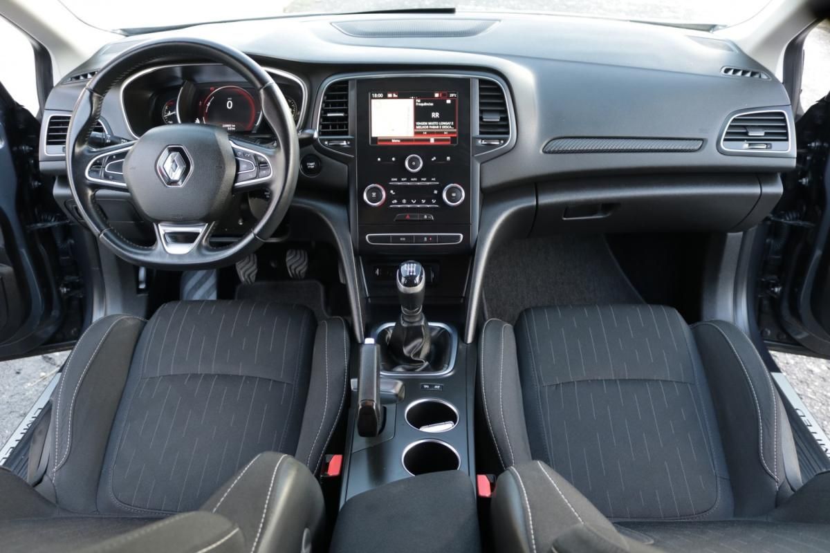 renault-megane-sport-tourer-2019-diesel-1500cc