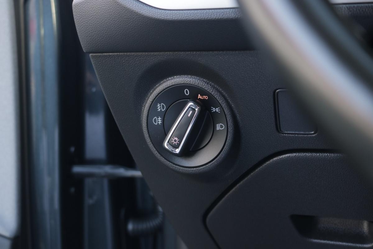 seat-leon-st-2019-diesel-1600cc