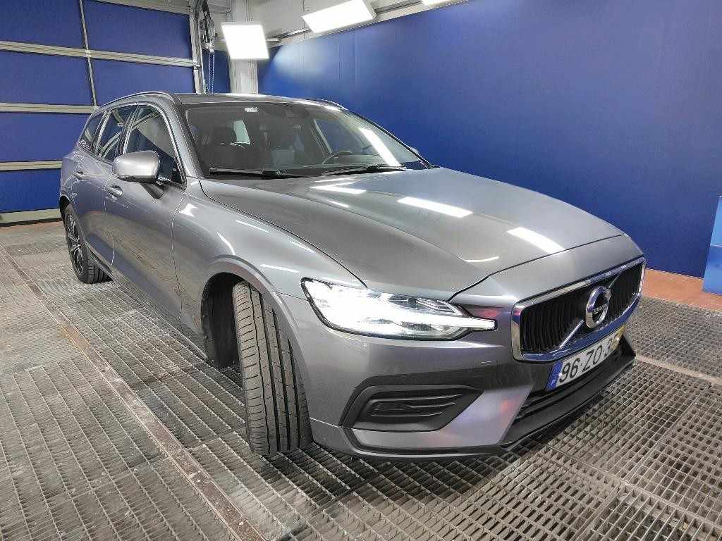volvo-v60-2019-diesel-2000cc