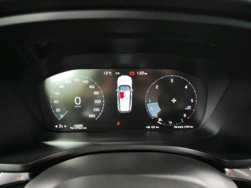 volvo-v60-2019-diesel-2000cc