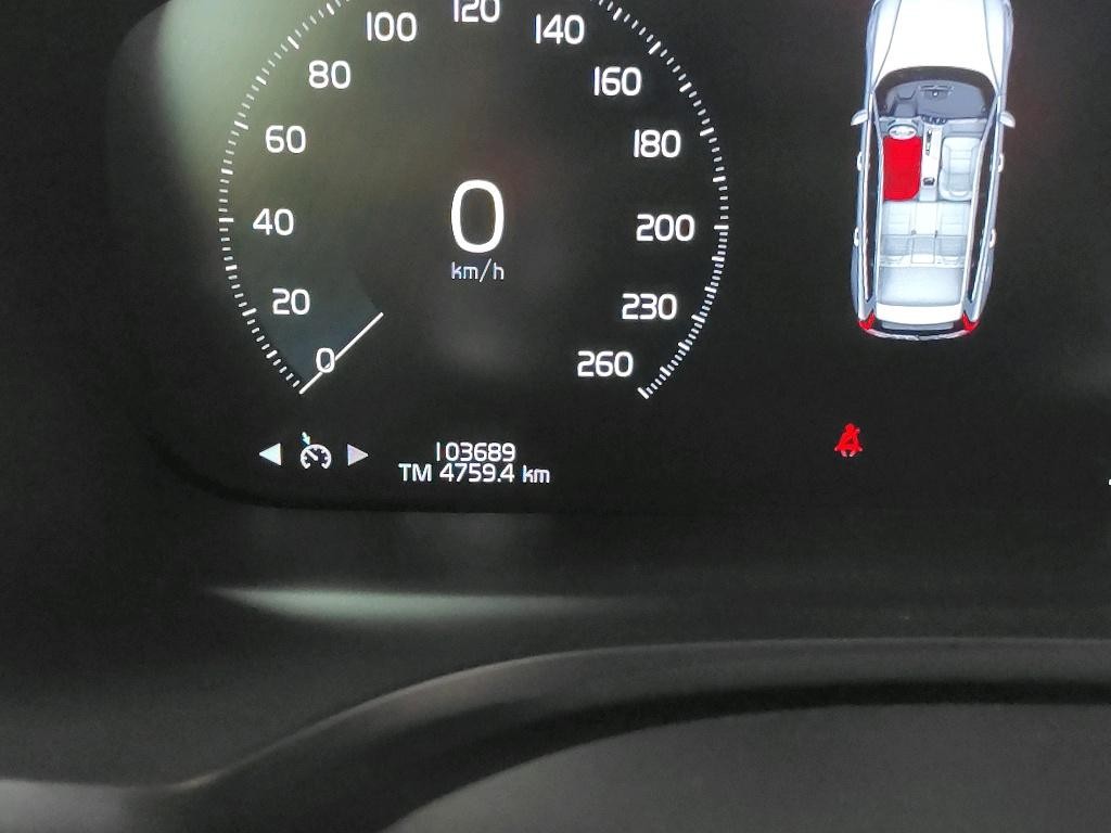 volvo-v60-2019-diesel-2000cc
