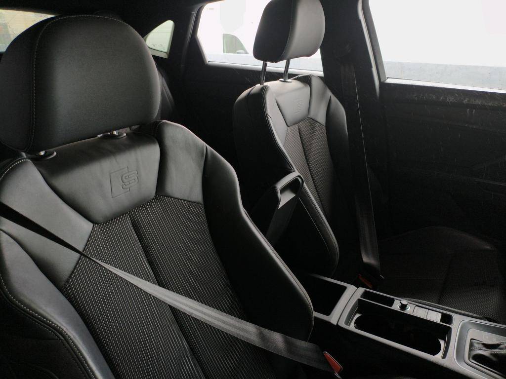 audi-q3-2022-hibrido-1400cc