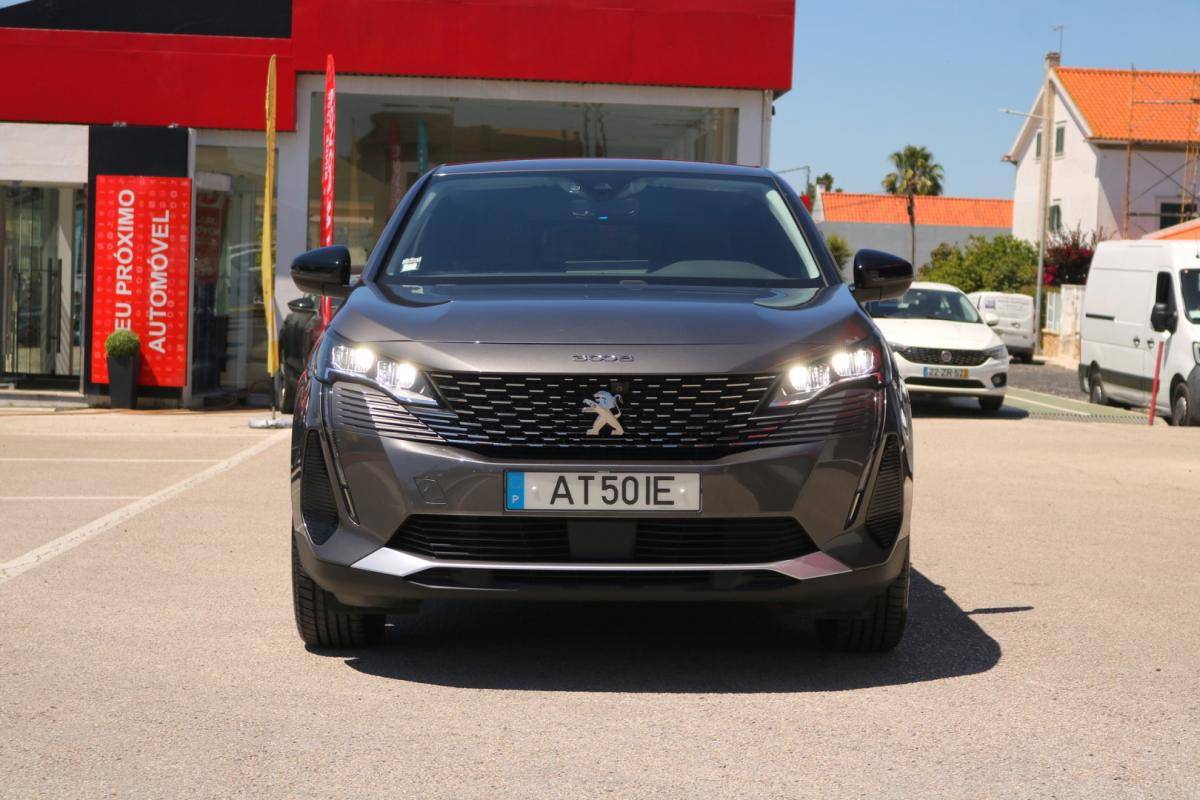 peugeot-3008-2022-hibrido-1600cc