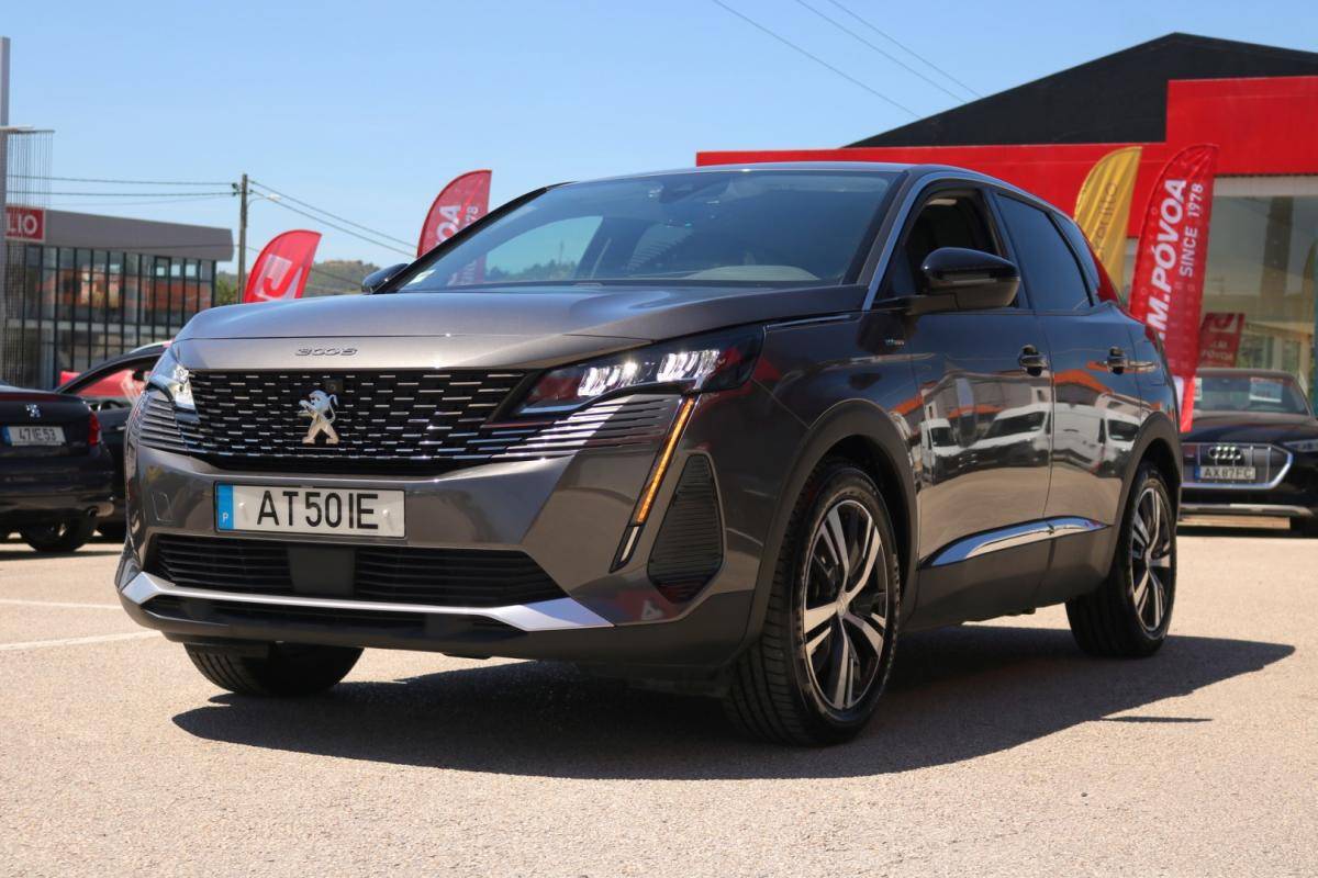 peugeot-3008-2022-hibrido-1600cc