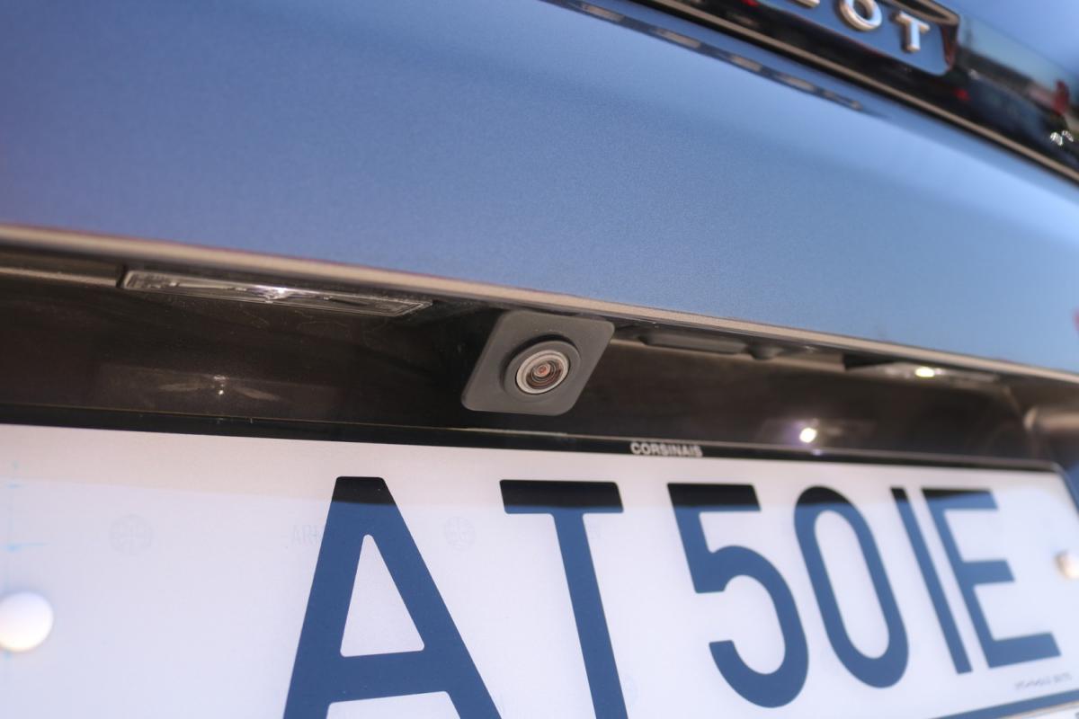 peugeot-3008-2022-hibrido-1600cc