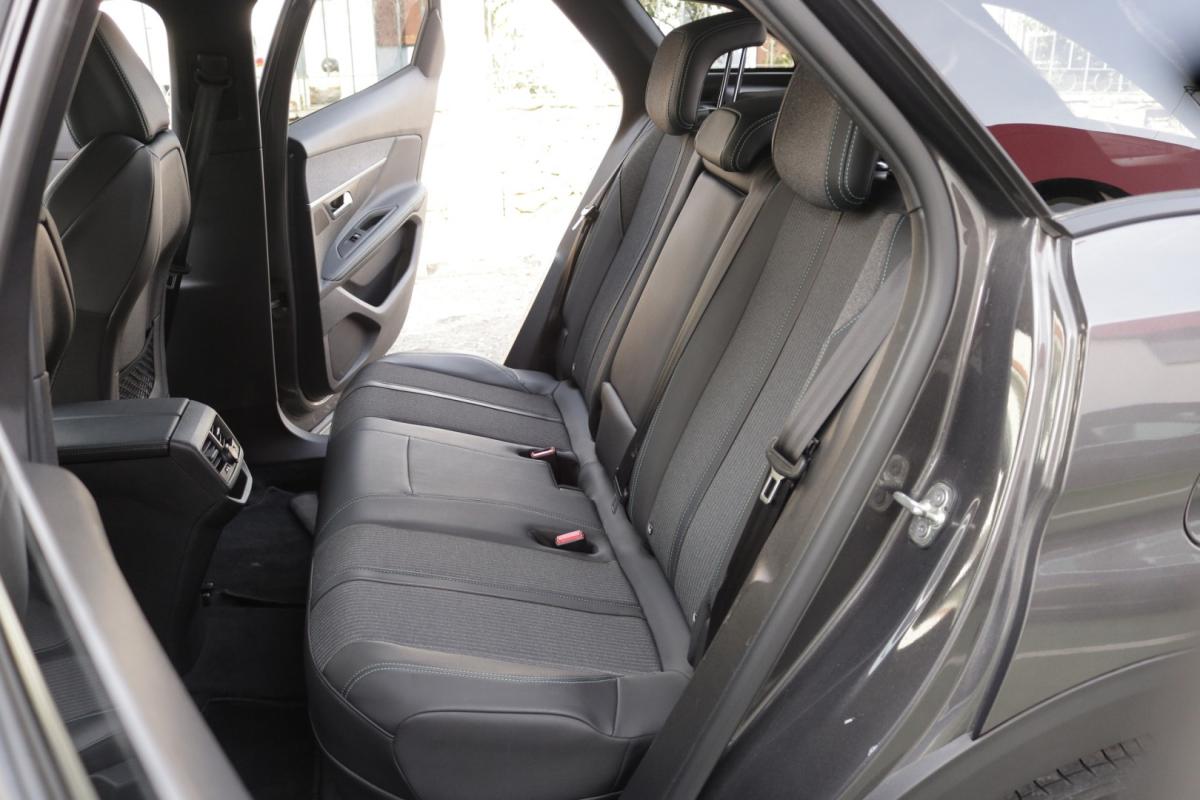 peugeot-3008-2022-hibrido-1600cc