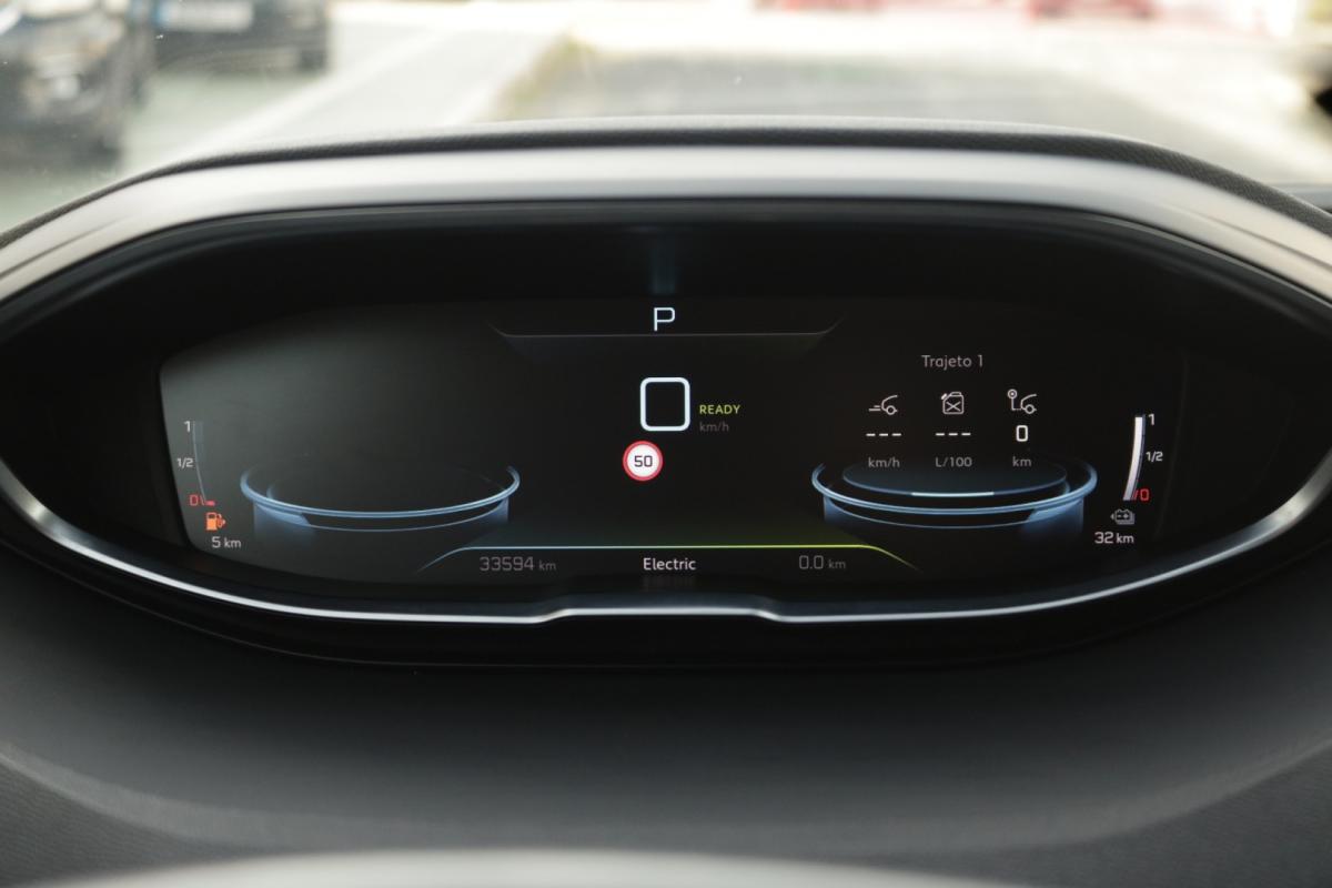 peugeot-3008-2022-hibrido-1600cc